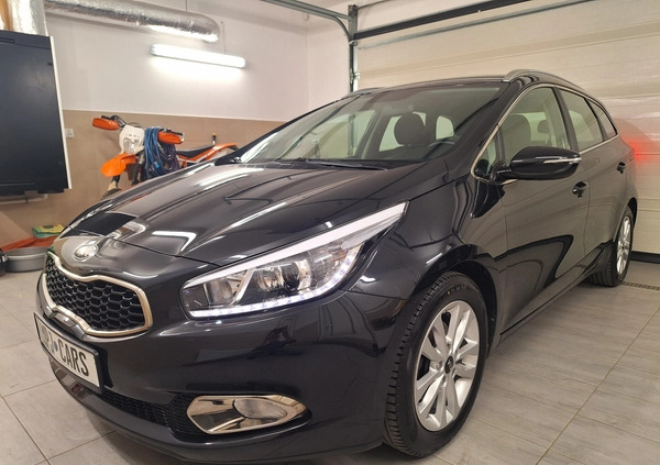 Kia Ceed cena 36900 przebieg: 153000, rok produkcji 2013 z Tomaszów Lubelski małe 436